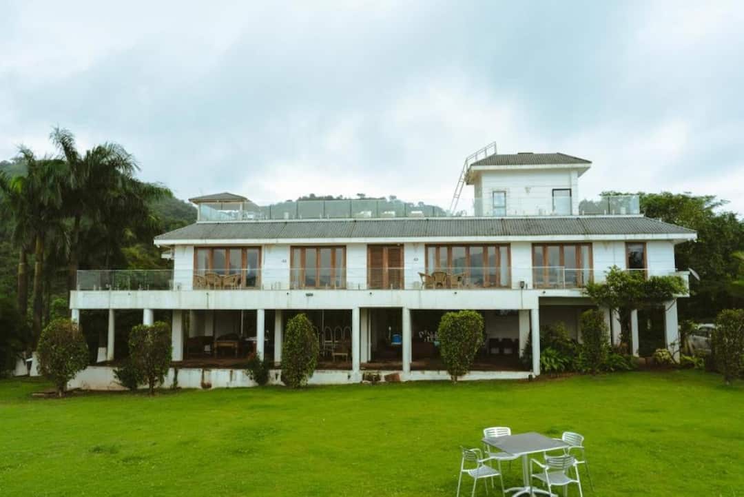 4 BHK EARTH FARM - LONAVALA / PAWNA